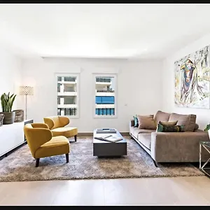  Apartment Puerto Banus Luxury Located In Harbor