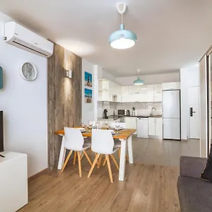 https://playa-paraiso-apartment-playa-paraiso-tenerife.in-canary-islands.com